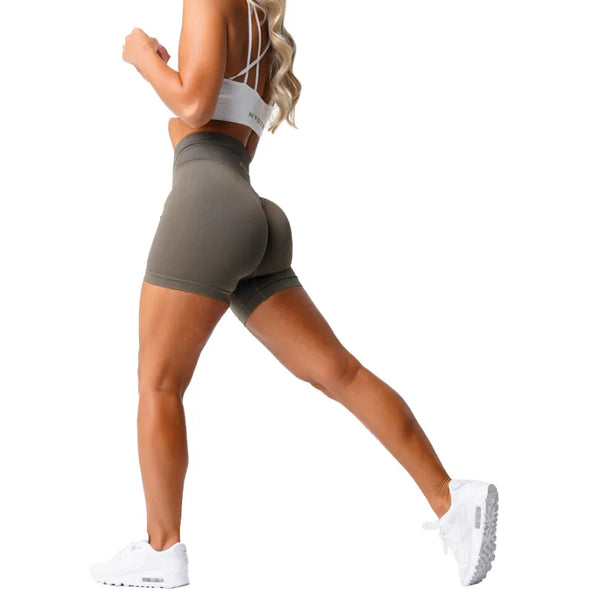 THE WELL-FITTED Workout shorts