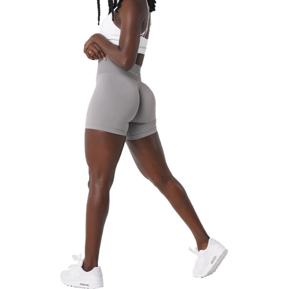 THE WELL-FITTED Workout shorts