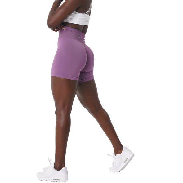 THE WELL-FITTED Workout shorts