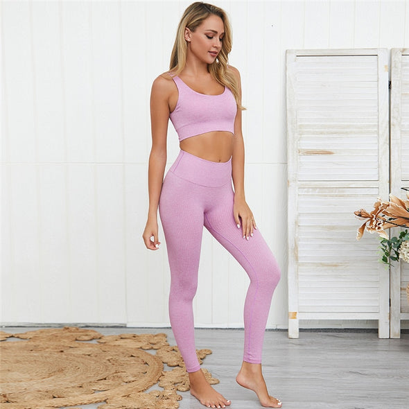 THE RADIANT LP Sports Tops / Leggings